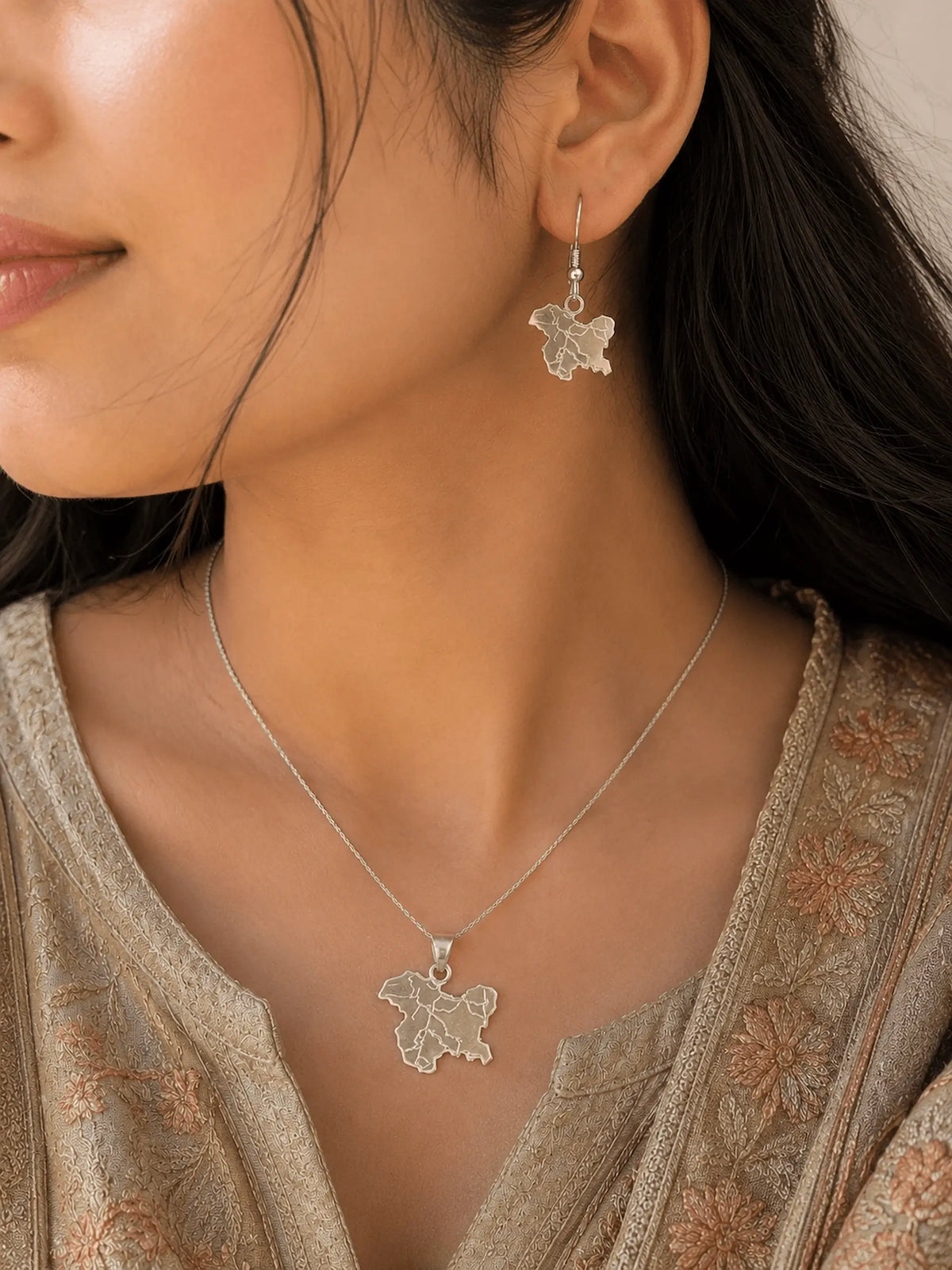 Kashmir Map Earring & Pendant