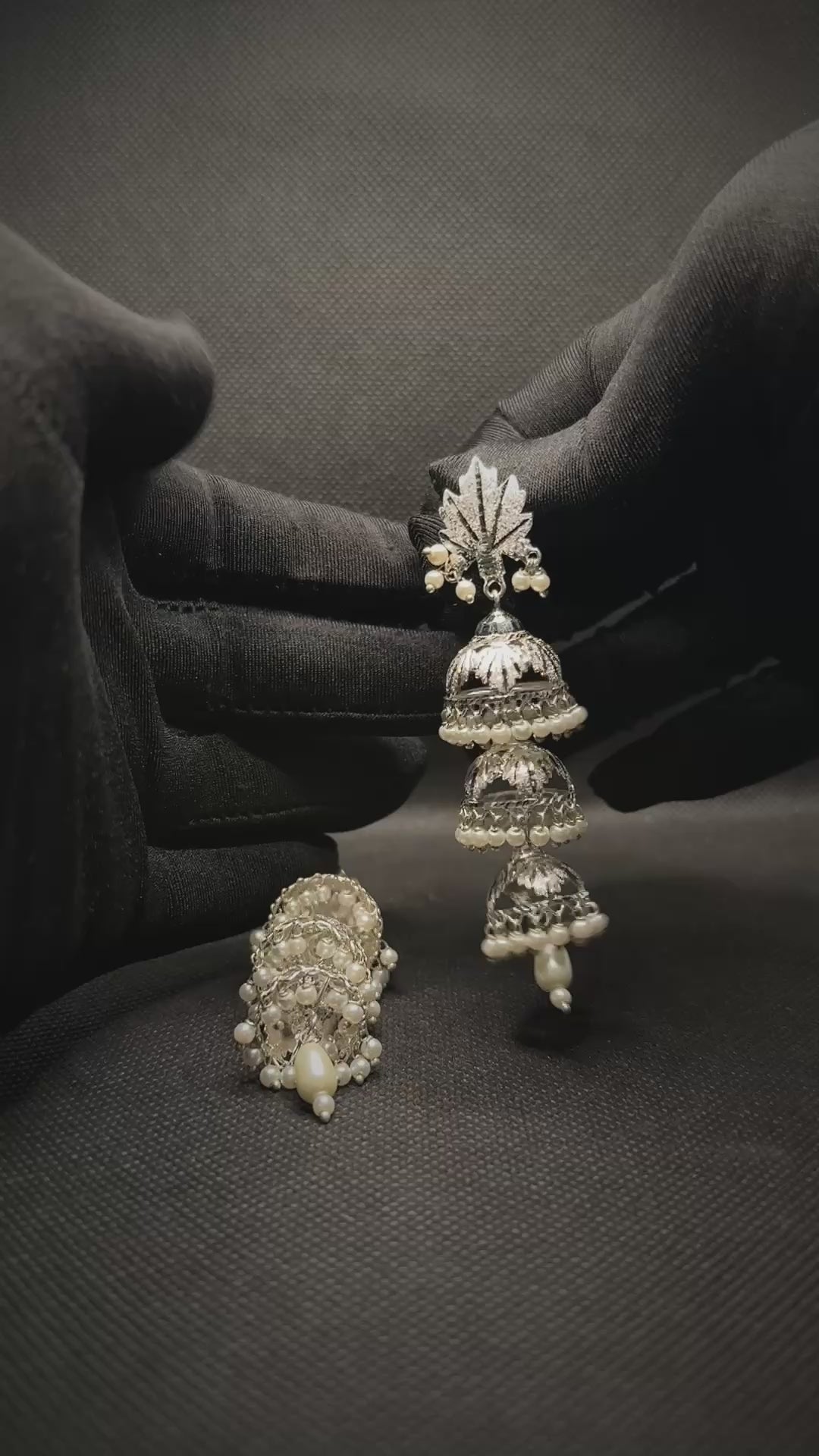 Chinar Jhumka